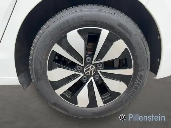 VW GOLF (4/15)