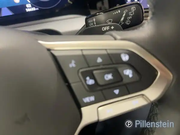 VW GOLF (14/17)