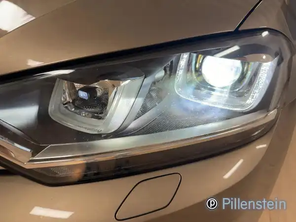 VW GOLF (15/16)