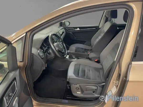 VW GOLF (7/16)