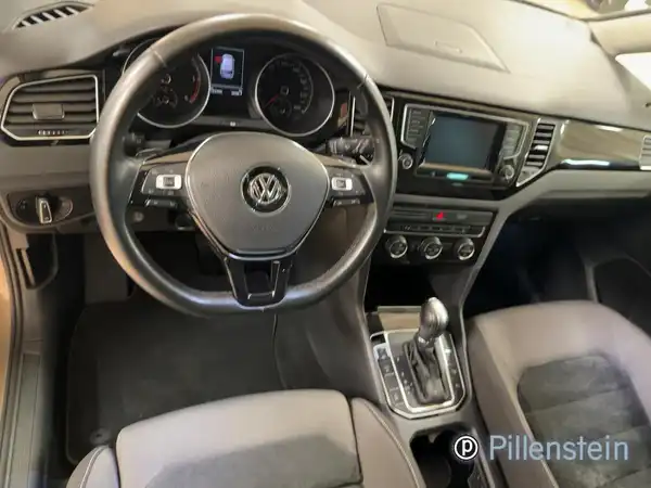VW GOLF (9/16)