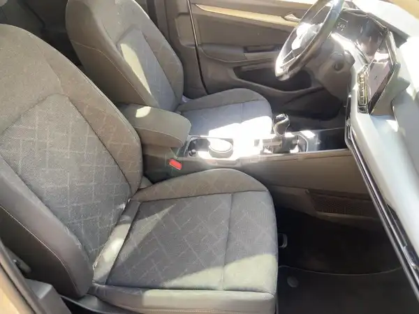 VW GOLF (11/15)