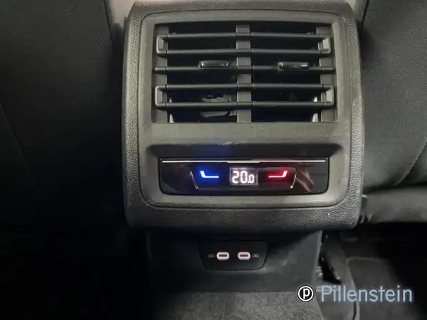 VW GOLF (13/15)