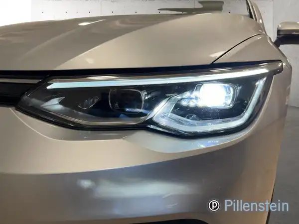 VW GOLF VARIANT (17/18)