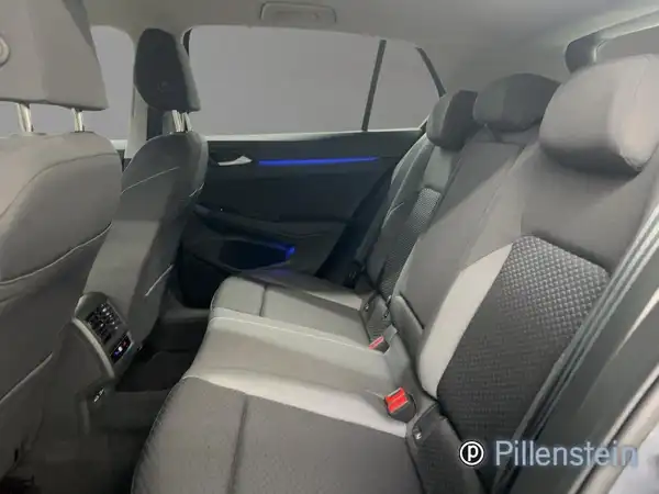 VW GOLF (13/17)