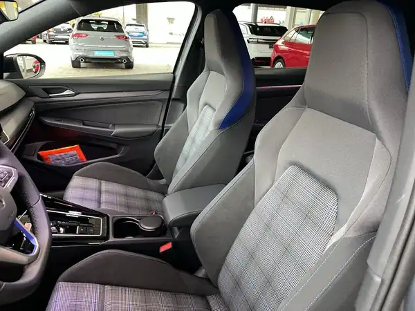 VW GOLF GTE (12/16)