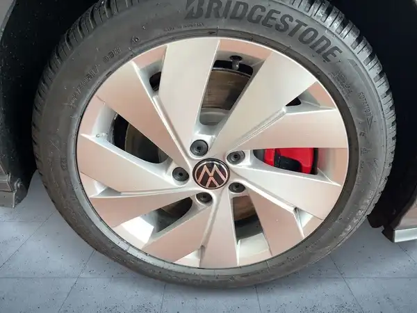 VW GOLF GTE (5/16)