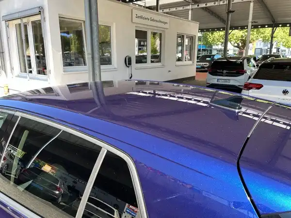 VW GOLF (12/17)