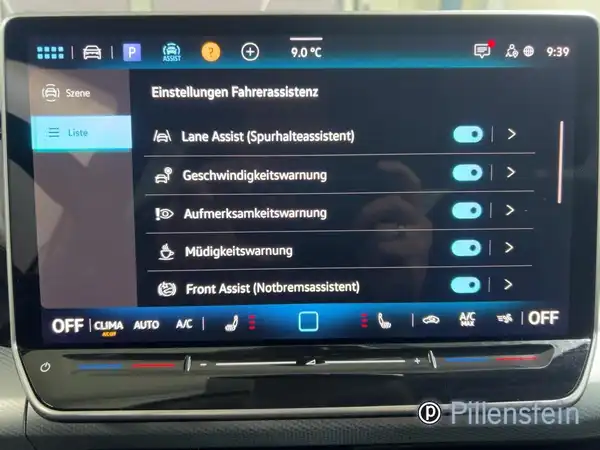 VW GOLF (11/21)