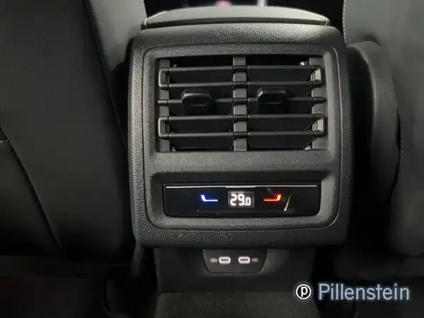 VW GOLF (15/21)
