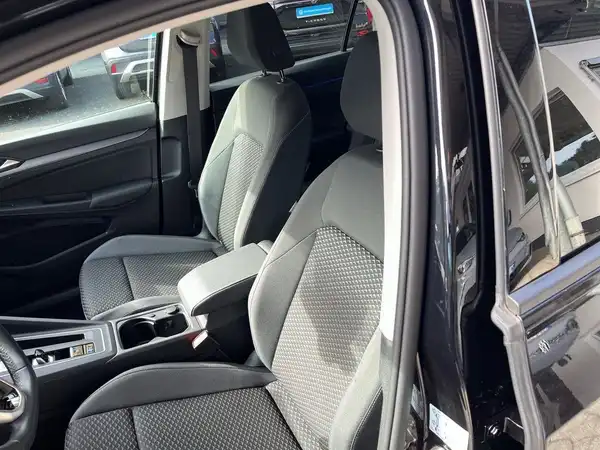 VW GOLF (15/22)