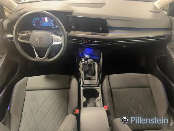 VW GOLF (8/16)