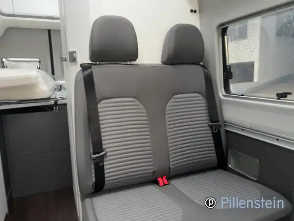 VW GRAND CALIFORNIA 600 (7/13)