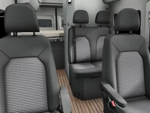 VW GRAND CALIFORNIA 600 (4/9)
