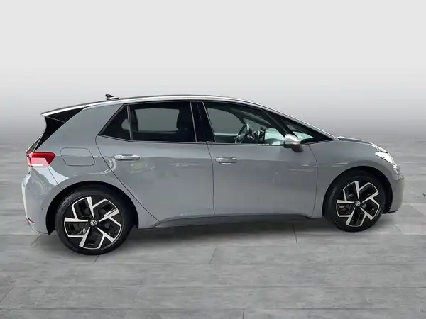 VW ID.3 (7/23)
