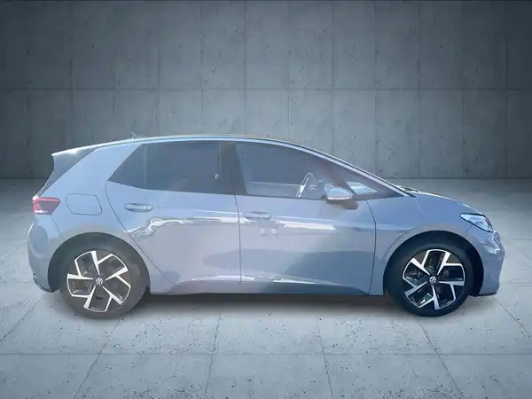 VW ID.3 (7/23)