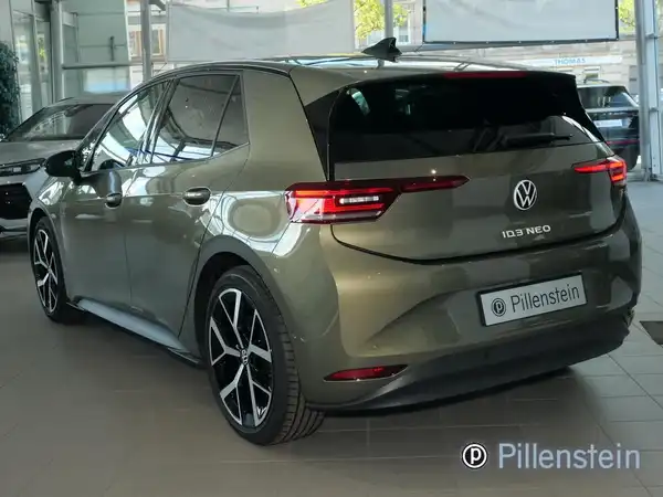 VW ID.3 (2/11)