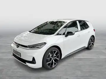 Das Bild zeigt einen VW ID.3 von vorne in weißer Farbe.