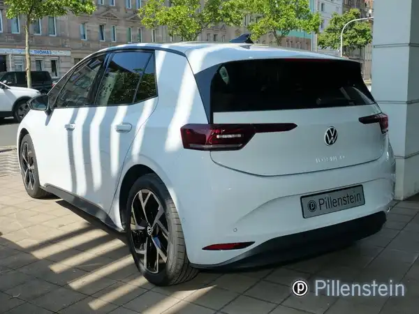 VW ID.3 (2/11)