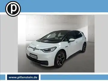 Das Bild zeigt einen VW ID.3 von der Seite in einer weißen Farbe. Es enthält das Händlerlogo der Website pillenstein.de.