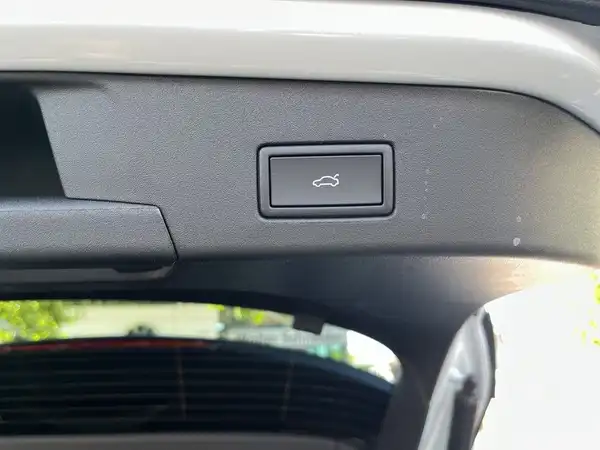 VW ID.4 (14/15)