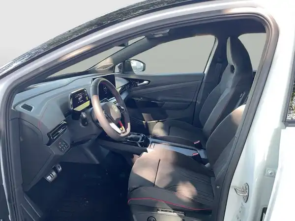 VW ID.4 (9/15)