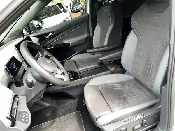 VW ID.5 PRO (12/16)