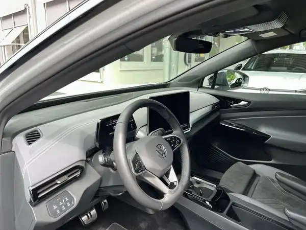 VW ID.5 PRO (13/16)