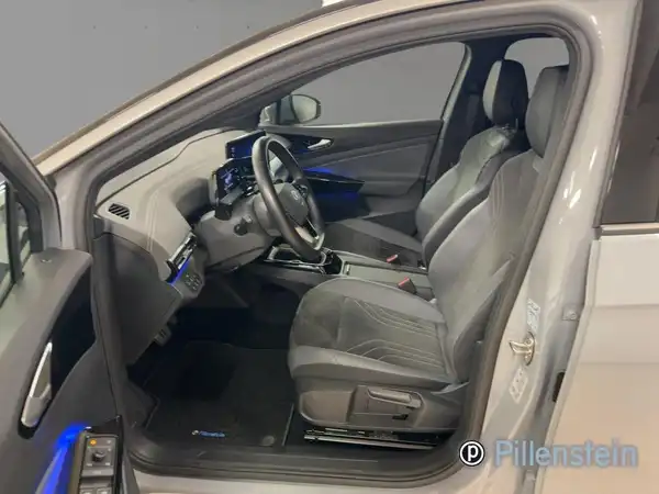 VW ID.5 PRO (8/17)