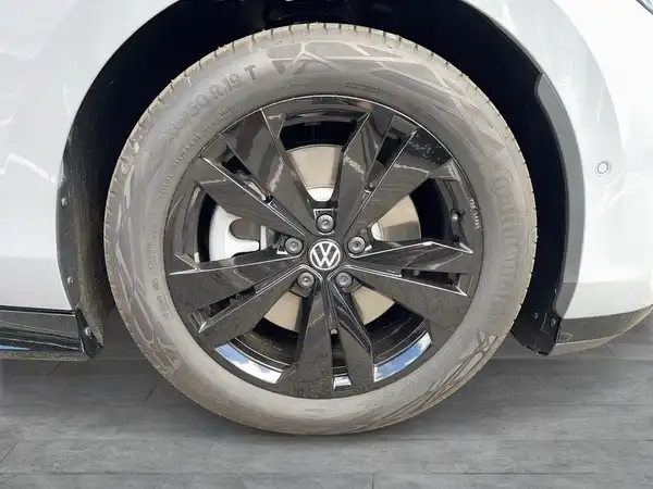 VW ID.7 (7/19)