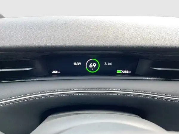 VW ID.7 (10/19)