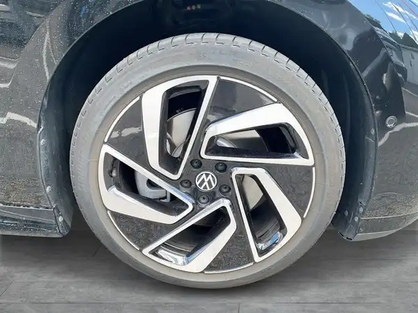 VW ID.7 (7/21)