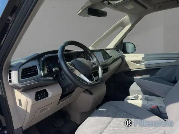 VW MULTIVAN (4/11)