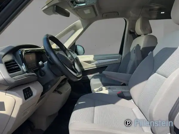 VW MULTIVAN (5/11)
