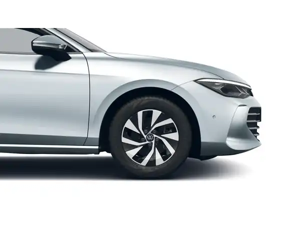 VW PASSAT (3/10)