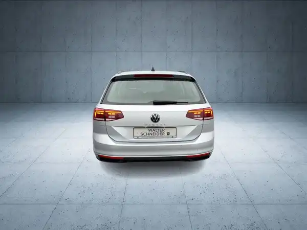 VW PASSAT VARIANT (5/20)