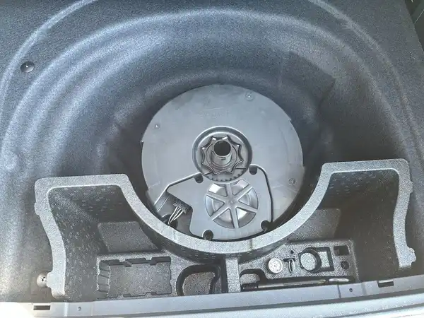 VW PASSAT (14/20)