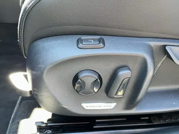 VW PASSAT (18/20)