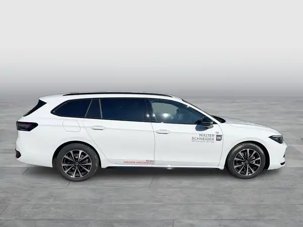VW PASSAT (6/20)
