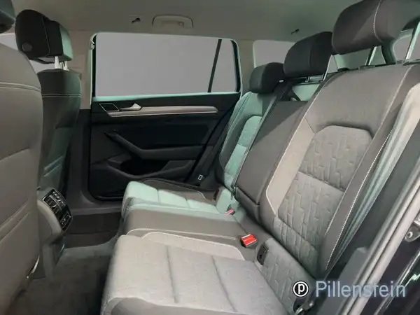 VW PASSAT VARIANT (12/15)