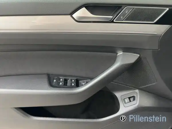 VW PASSAT VARIANT (5/15)