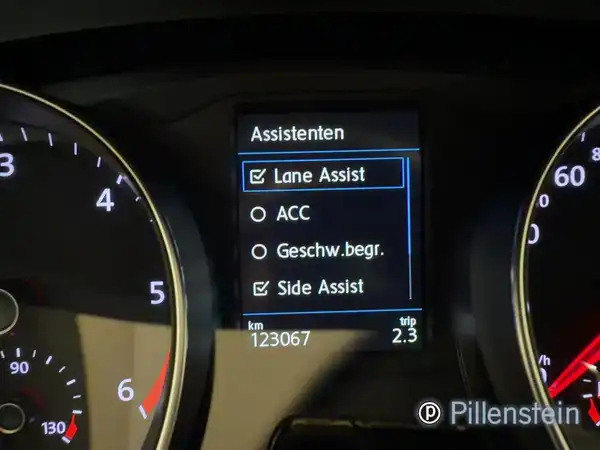 VW PASSAT VARIANT (14/16)