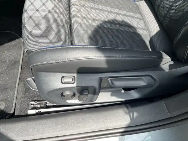 VW PASSAT VARIANT (16/22)