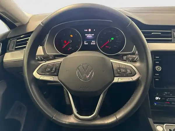VW PASSAT VARIANT (15/17)