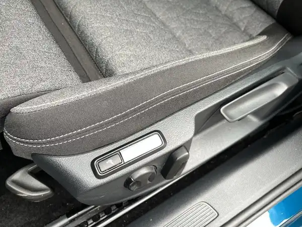 VW PASSAT VARIANT (15/21)