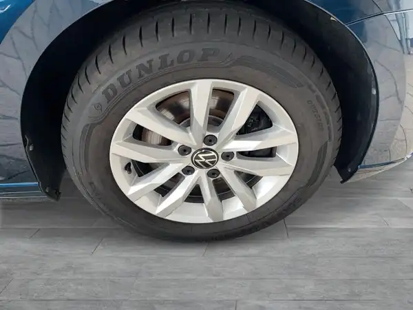 VW PASSAT VARIANT (5/21)