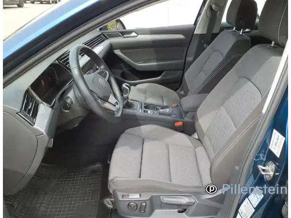 VW PASSAT VARIANT (6/7)