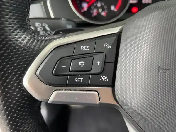 VW PASSAT VARIANT (10/16)