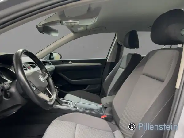 VW PASSAT VARIANT (5/7)