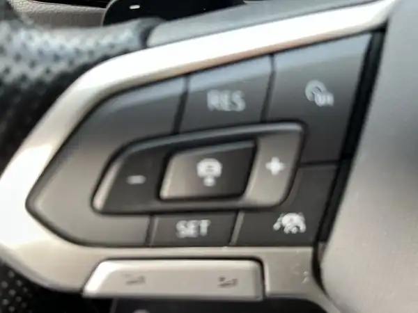 VW PASSAT VARIANT (17/23)